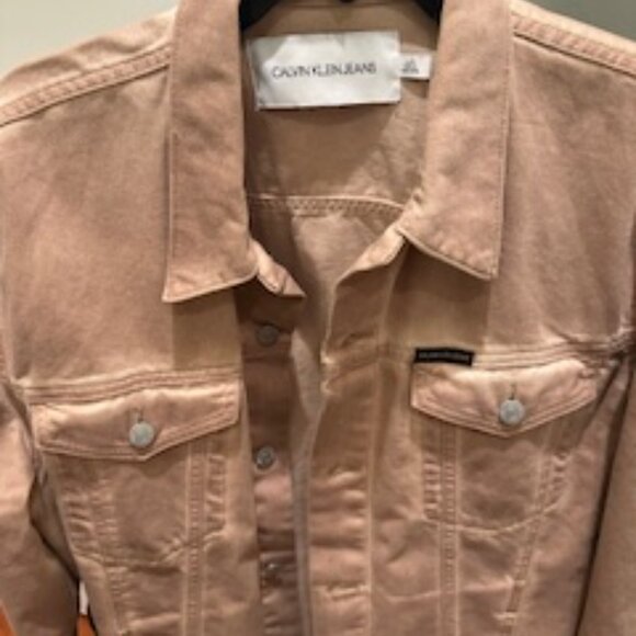 color: Bronx Light, Jean Jacket from Calvin Klein - Picture 5 of 5